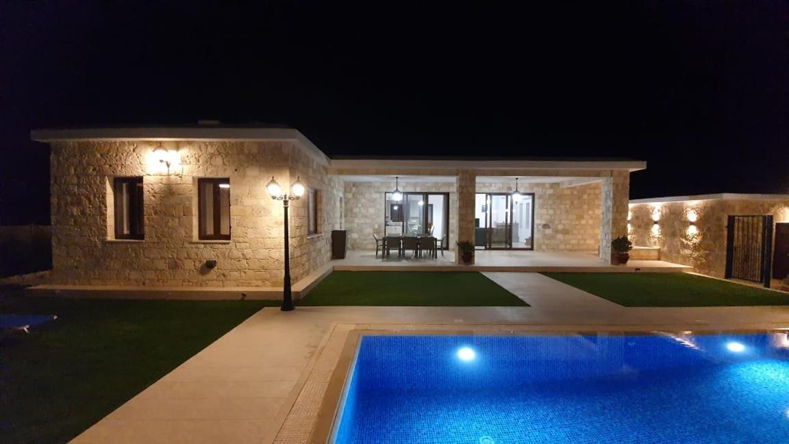 Villa Yermanina Geroskipou ภายนอก รูปภาพ