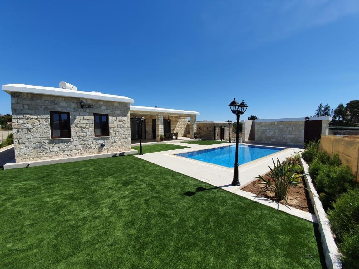 Villa Yermanina Geroskipou ภายนอก รูปภาพ