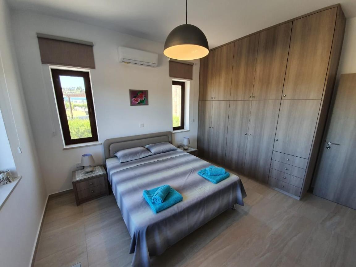 Villa Yermanina Geroskipou ภายนอก รูปภาพ